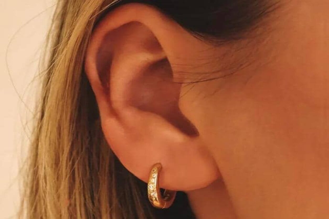Piercing oreille lobe