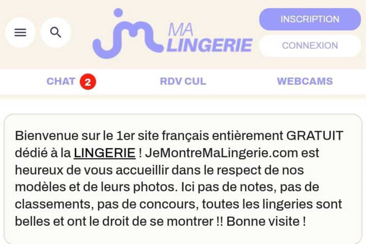 Je montre ma lingerie uniquement accessible aux plus de 18 ans